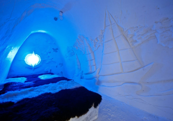 SnowCastle-Snow-Hotel-Taxari-Travel-Lapland
