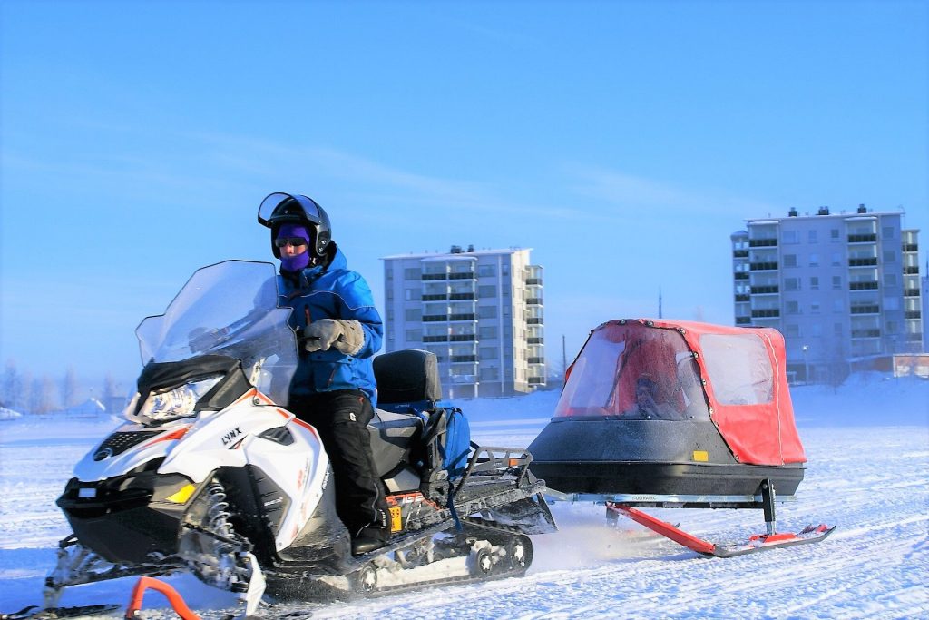 Snowmobile-Kemi-activity-winter-tours-Taxari-Travel-Lapland-12
