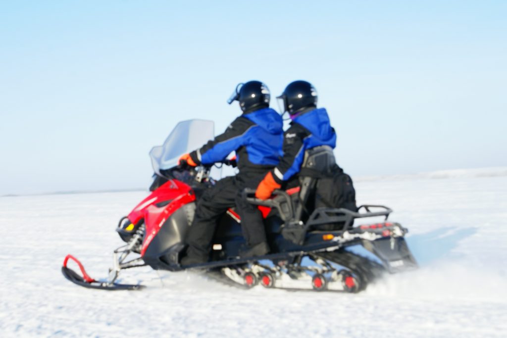 Snowmobile-safari-Kemi-Taxari-Travel-Lapland-01