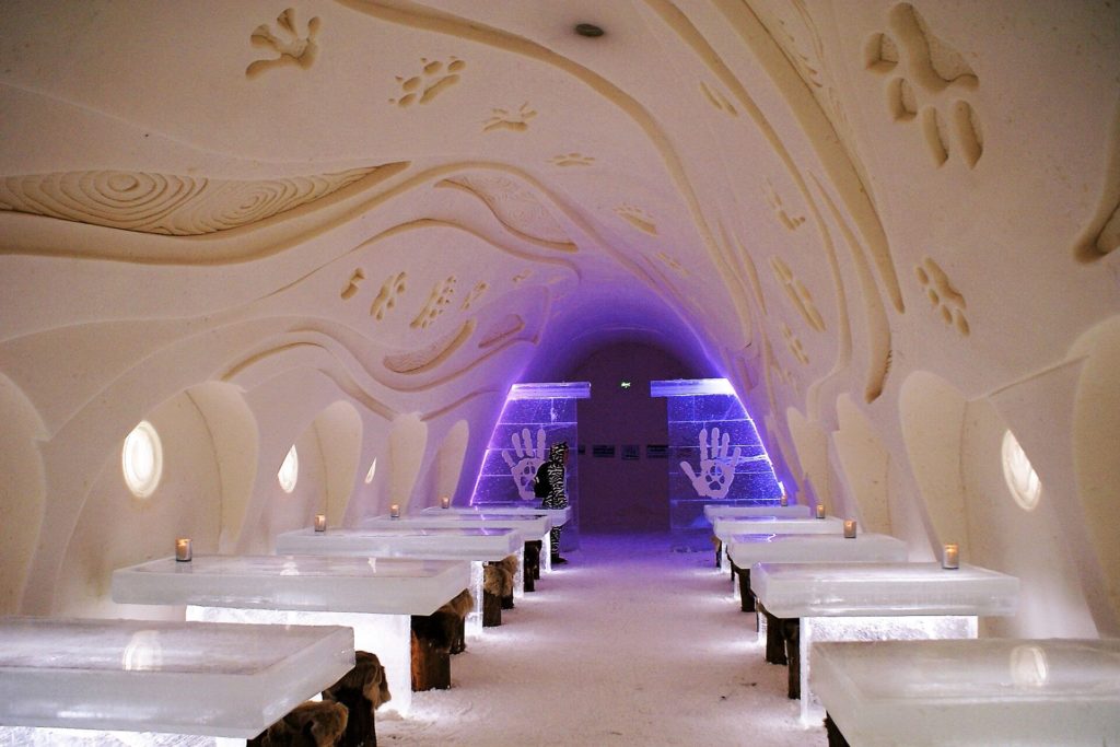 Snowrestaurant-SnowCastle-Kemi-Taxari-Travel-Lapland-022