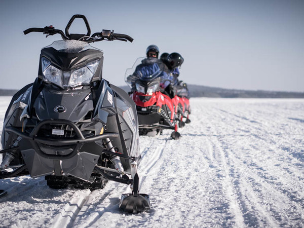 Wilderness-Snowmobile-safari-Taxari-Travel-Lapland